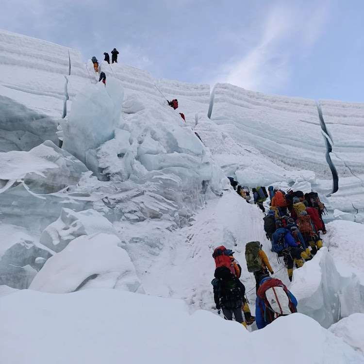 Kenyan man climbing Mt Everest found dead hours after going missing